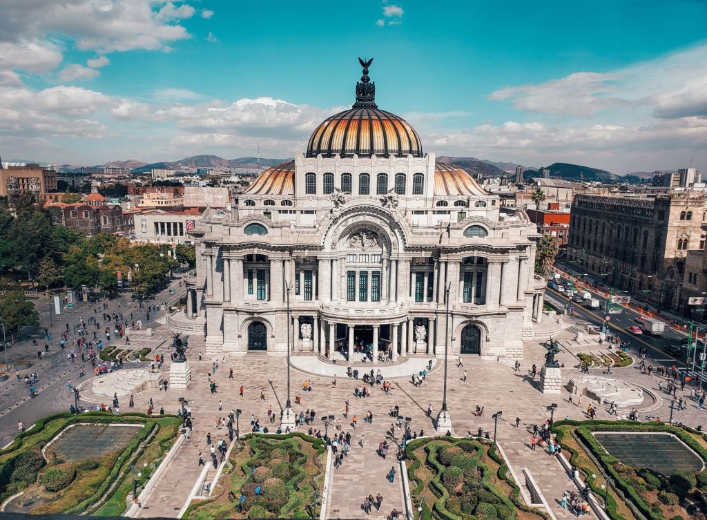 The Top Things to do in Mexico City - Life Beyond Home