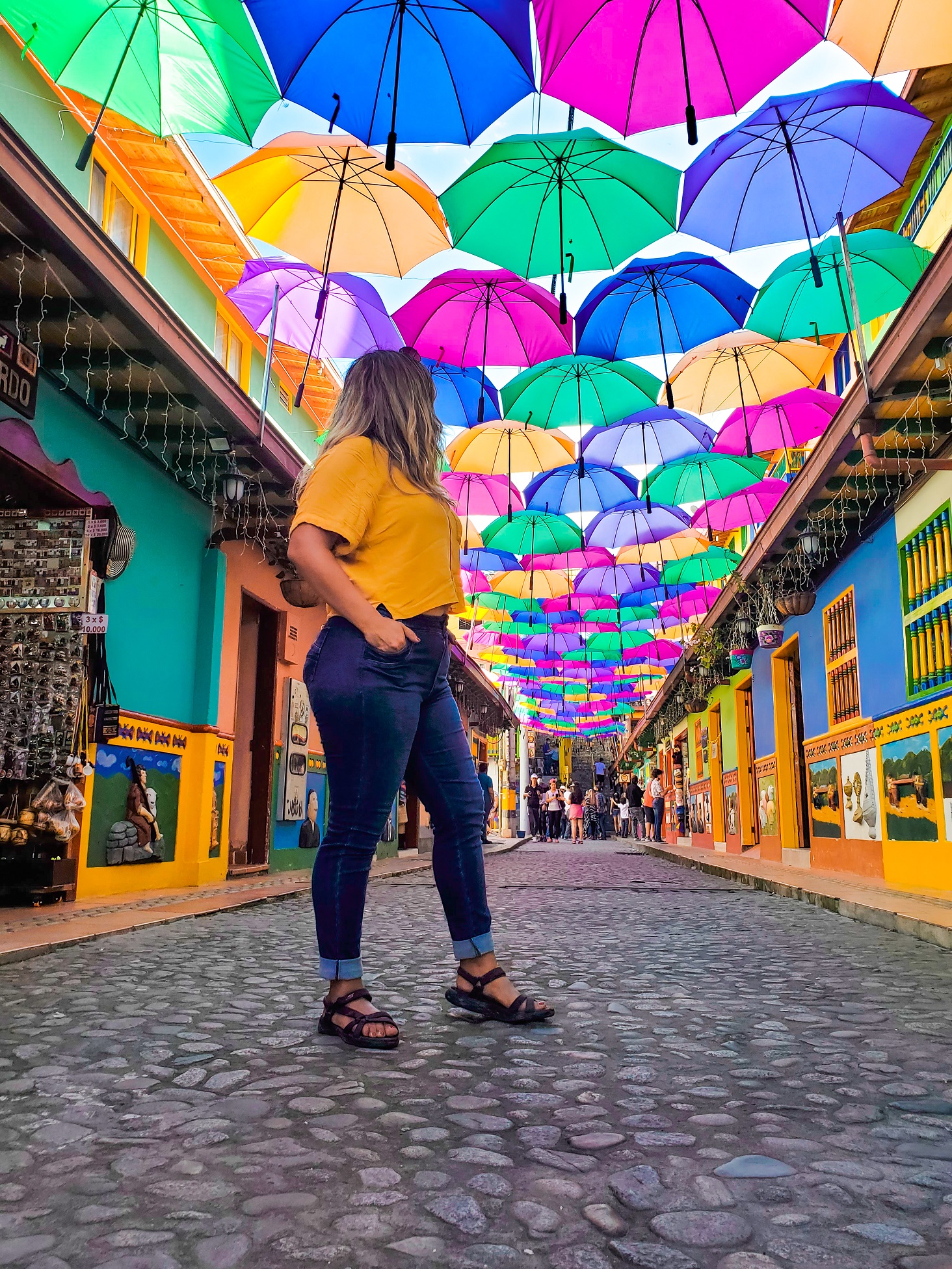 A Guide to Guatapé: The Most Colorful Town in Colombia - Life Beyond Home